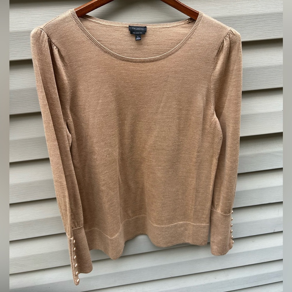 Talbots size L 100% merino wool pearl sleeve puff shoulder sweater camel